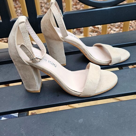 Calico Kiki tan suede block heel ankle strap sandals Sz 8 - Picture 3 of 5